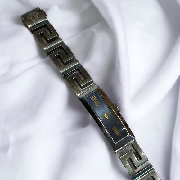 Vintage Versace Articulated Watch - Picture 5 of 7
